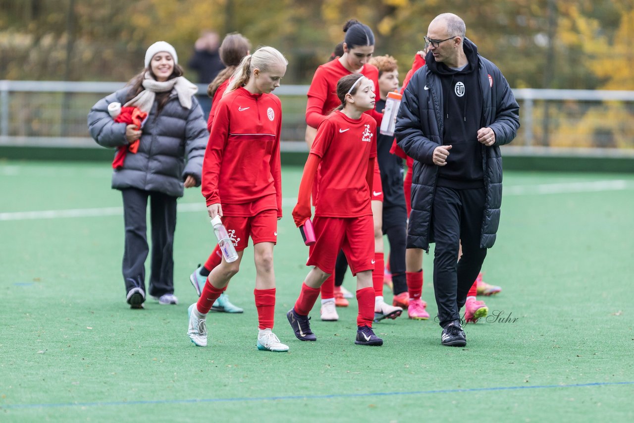 Bild 281 - wCJ VfL Pinneberg - Eimsbuettler TV : Ergebnis: 0:3
